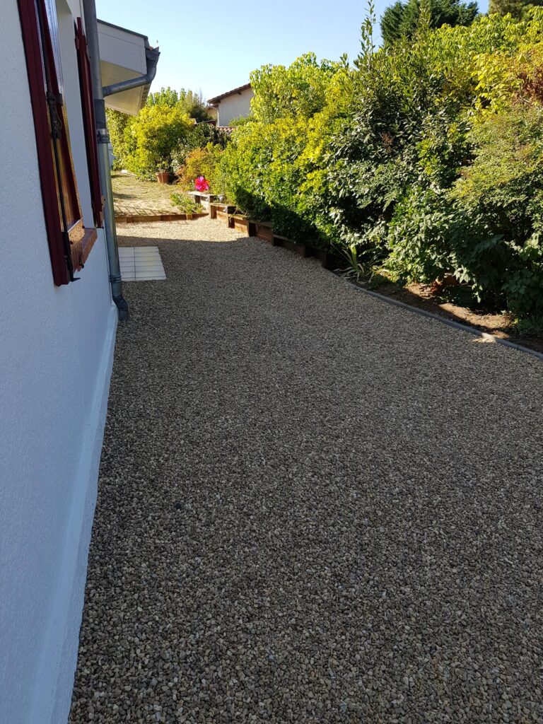 TERRASSEMENT ESCUDERO met à votre disposition notre savoir-faire pour réaliser vos travaux de terrassement et d’assainissement