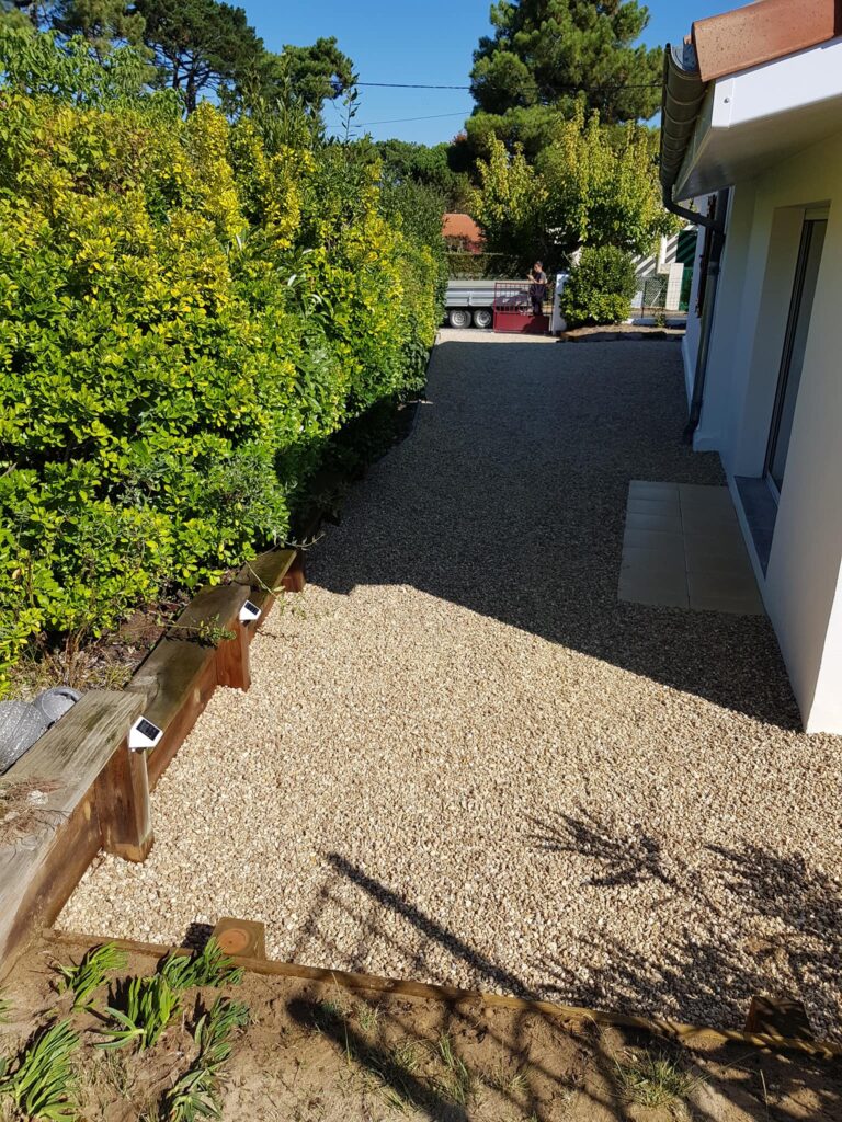TERRASSEMENT ESCUDERO met à votre disposition notre savoir-faire pour réaliser vos travaux de terrassement et d’assainissement